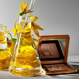 Power Sculpt Velvet Bronzer with Fermented Arnica - Sonnenpuder