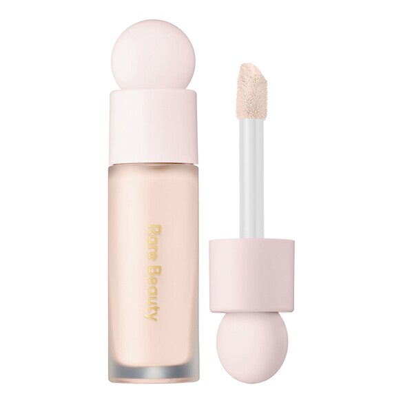 Liquid Touch - Brightening Concealer für ebenmäßigen Teint, RARE BEAUTY