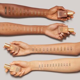 Double Wear - Stay-in-Place Foundation SPF 10 - Fond de teint sans transfert