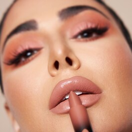 Lippenstift - Power Bullet Cream Glow