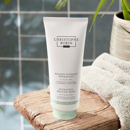 Feuchtigkeitsspendende Maske mit Aloe vera